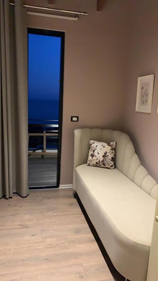 Hotel Natali Dhërmi Extérieur photo