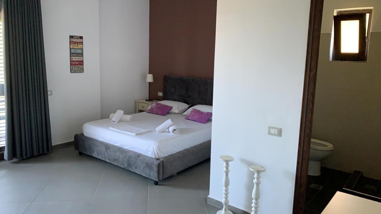 Hotel Natali Dhërmi Extérieur photo