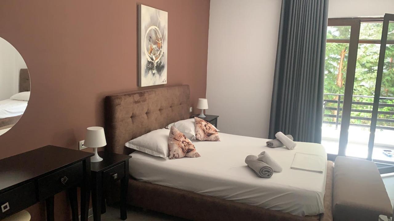 Hotel Natali Dhërmi Extérieur photo