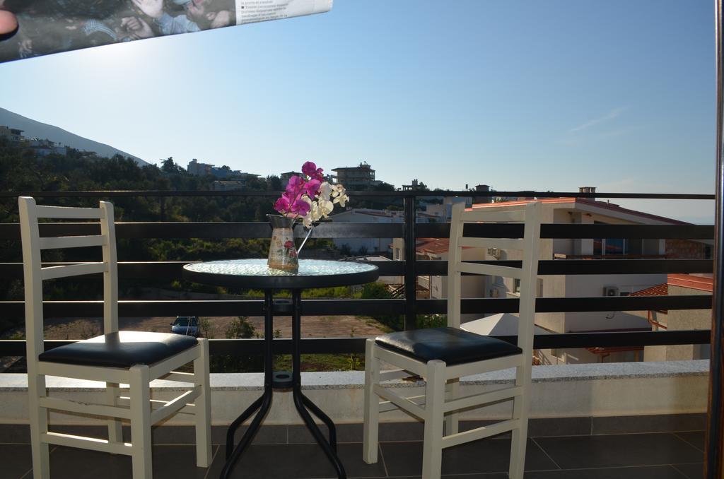 Hotel Natali Dhërmi Extérieur photo